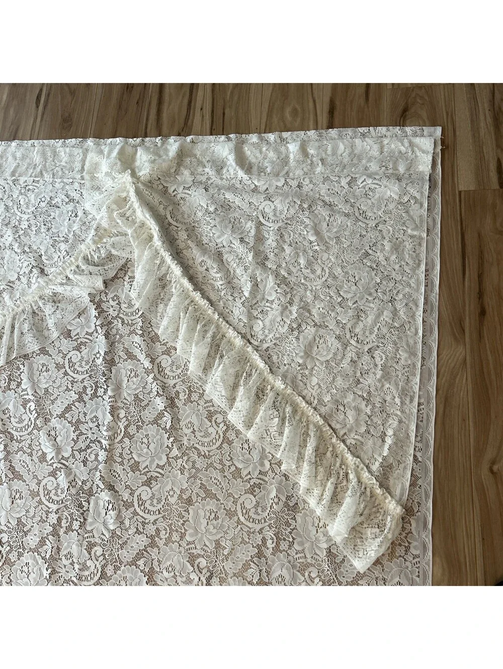 Vintage Ivory 3 Piece Lace Curtains 59